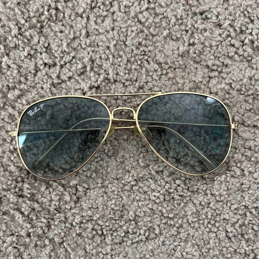 Ray-Ban Gold Frame Aviator Sunglasses